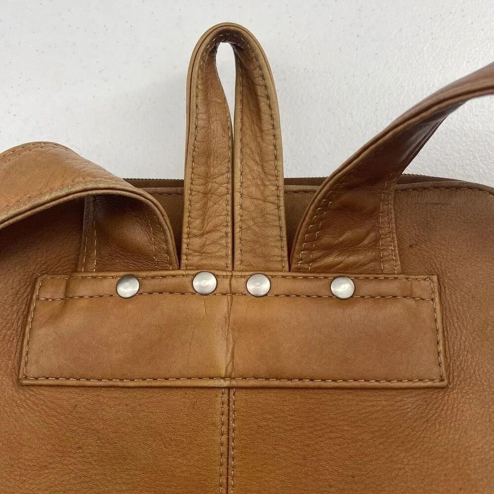 Le‎ Donne Genuine Leather Collection Riverwalk Backpack Brown Travel Distressed
